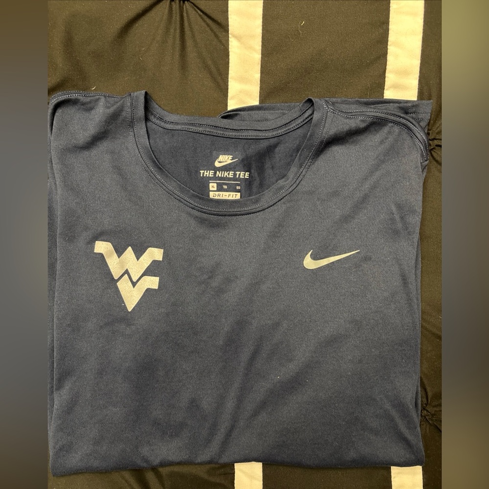 Nike WVU womens long sleeve  Dri-FIT xl